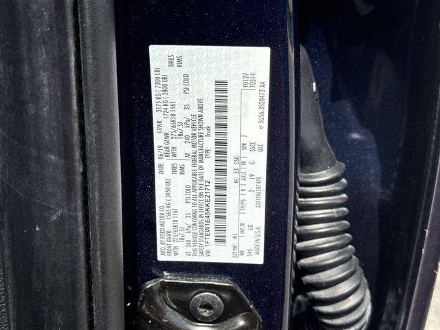 Used 2019 Ford F150 XLT w/ Equipment Group 302A Luxury AWD/4WD image 32