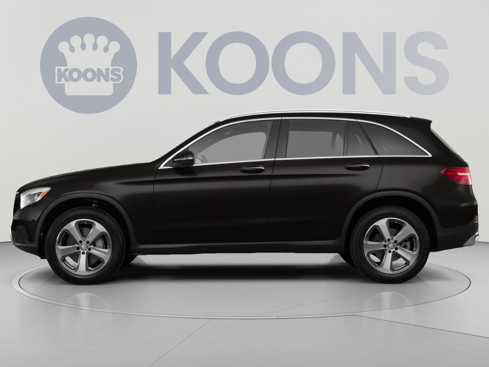 Certified 2017 Mercedes-Benz GLC 300 4MATIC image 2