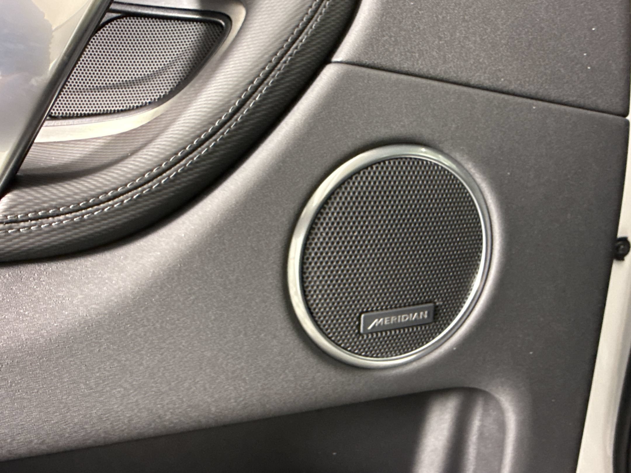 New 2026 Land Rover Discovery Sport Landmark AWD/4WD image 23