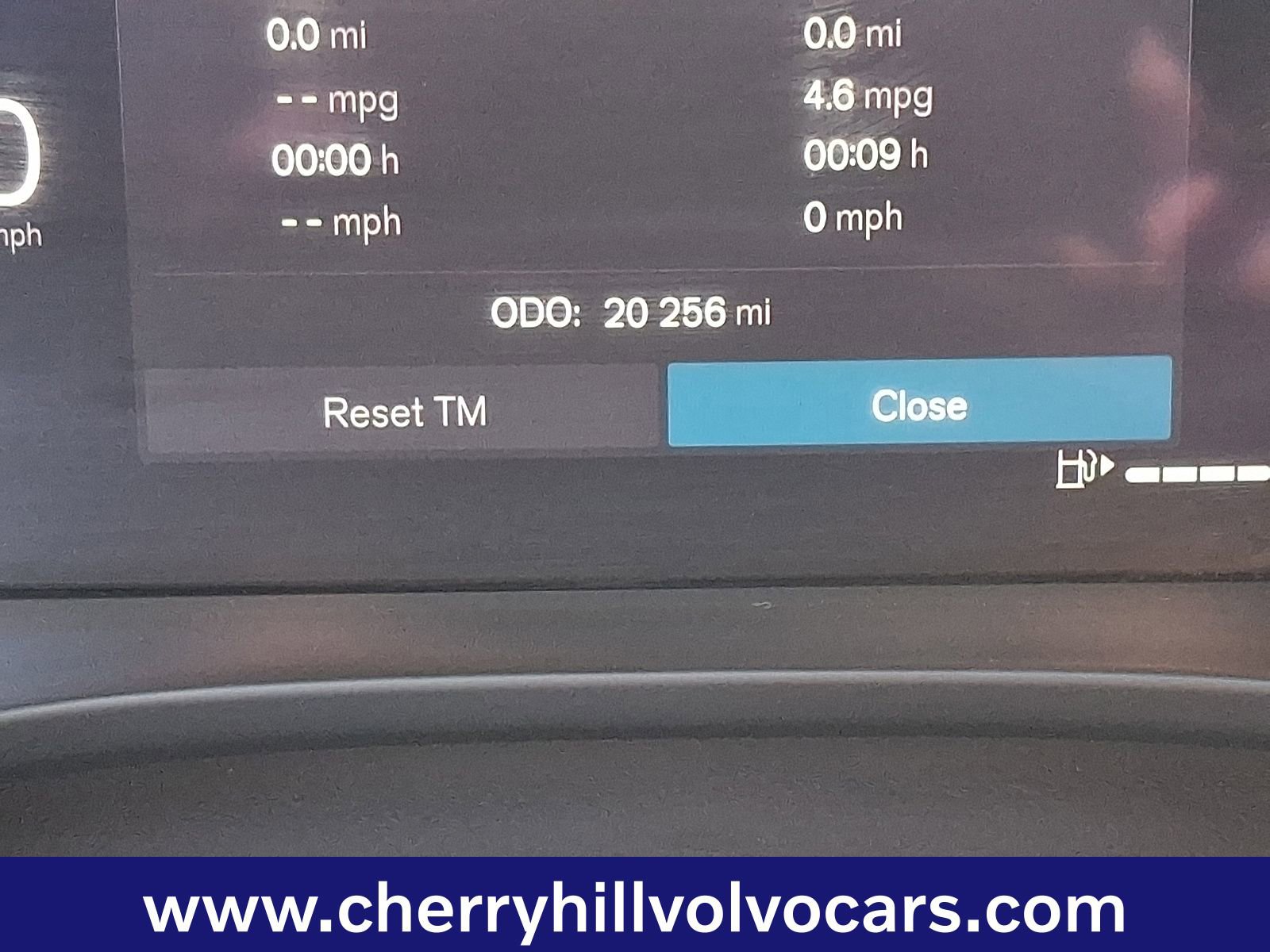 Certified 2023 Volvo XC40 B5 Core w/ Climate Package image 21