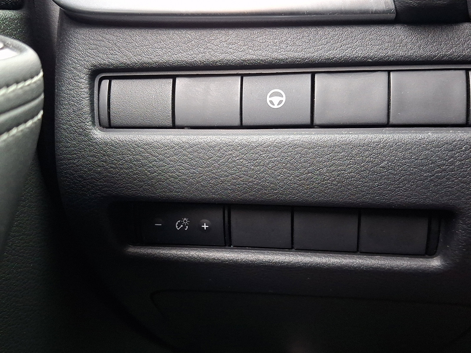 Certified 2023 Nissan Rogue SV AWD/4WD image 25