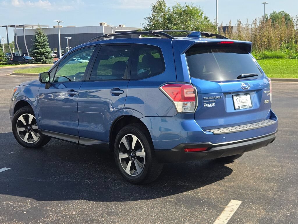 Used 2017 Subaru Forester 2.5i Premium AWD/4WD image 14