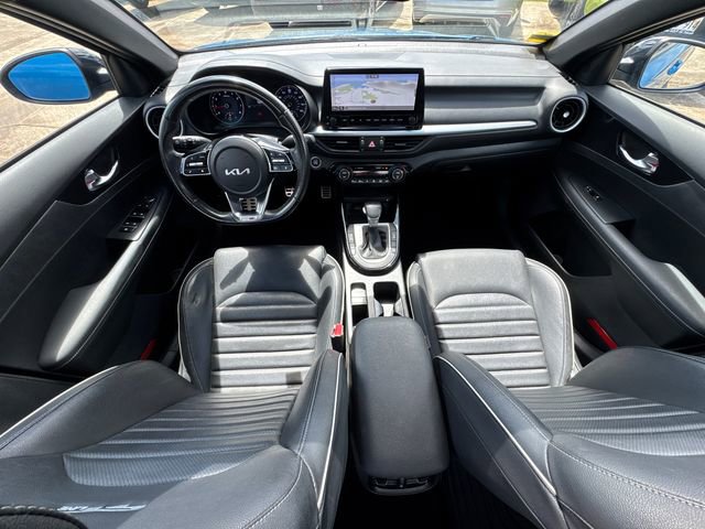 Used 2023 Kia Forte GT-Line w/ GT-Line Premium Package image 21