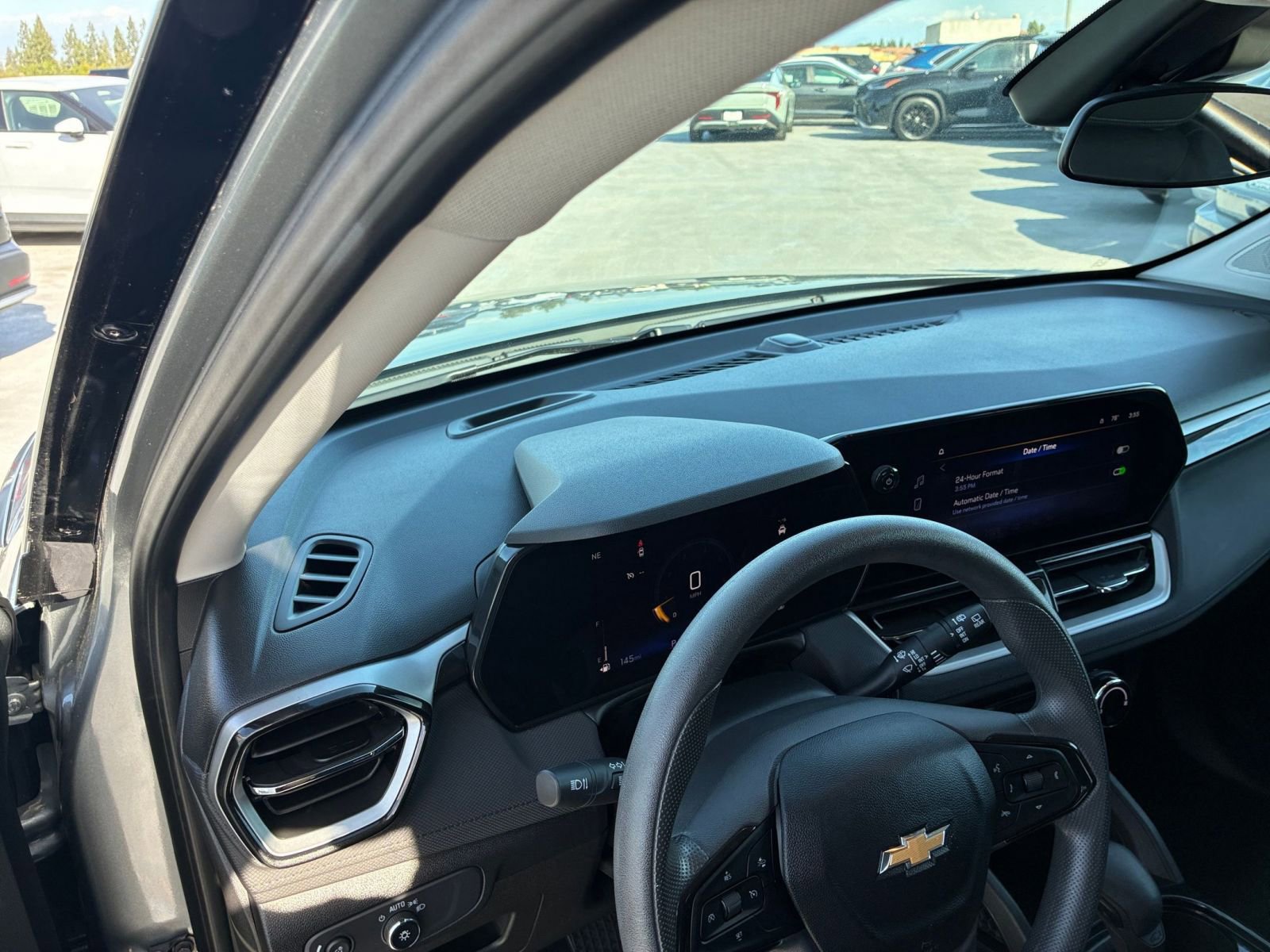 Used 2025 Chevrolet TrailBlazer LT image 33