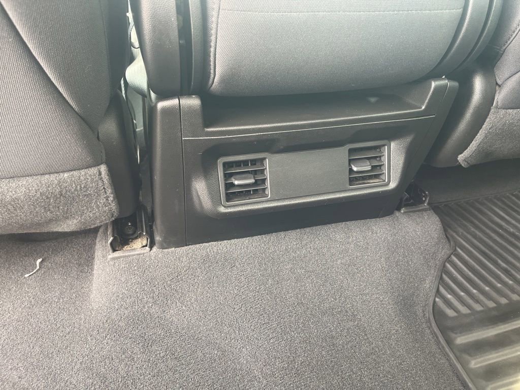Used 2024 Chevrolet Silverado 2500 Custom w/ Custom Value Package image 26