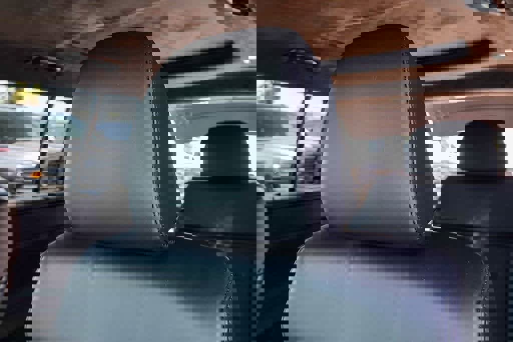 Used 2025 Hyundai Santa Fe Calligraphy image 27