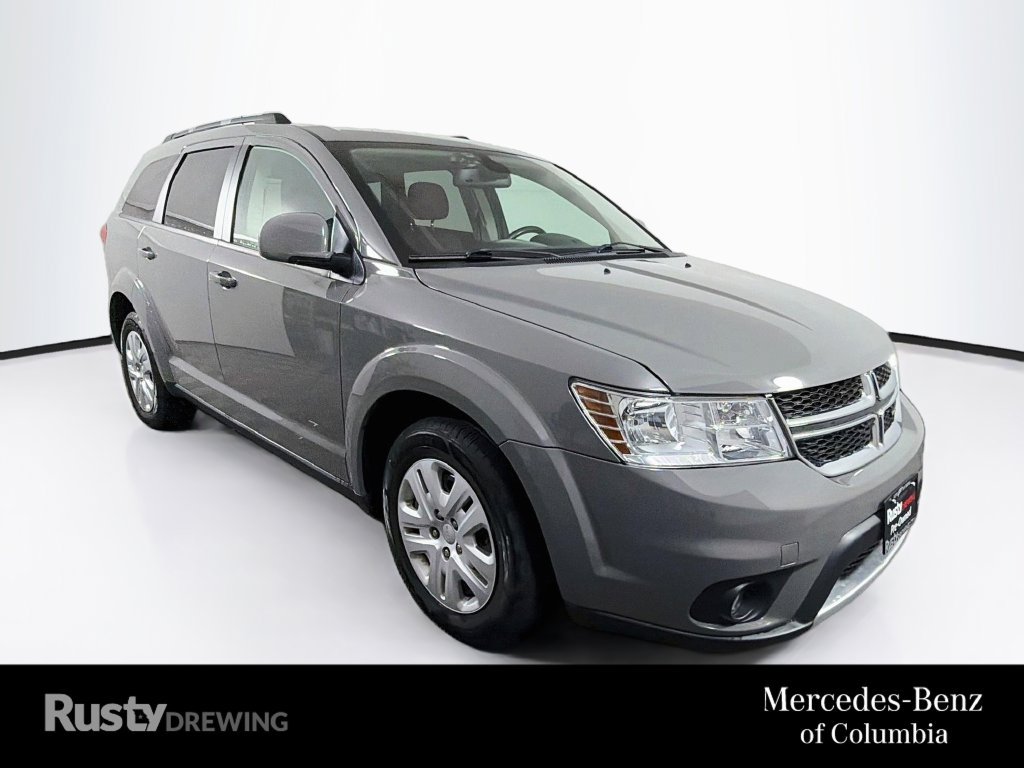 Used 2019 Dodge Journey SE FWD image 1