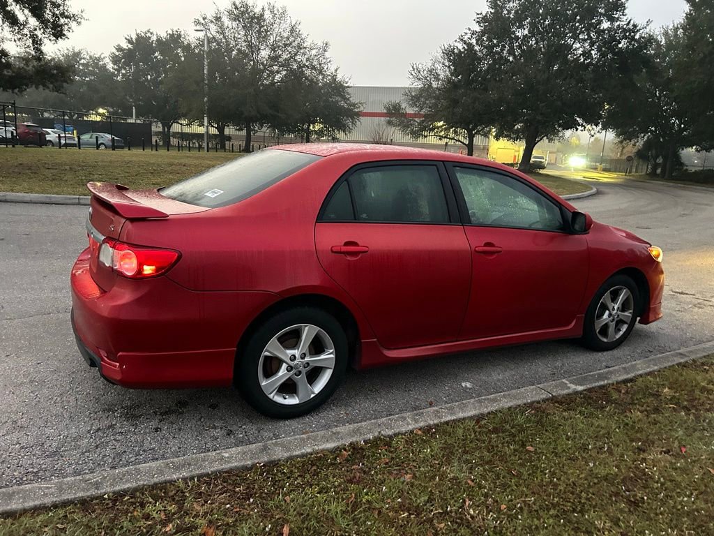 Used 2013 Toyota Corolla S image 5