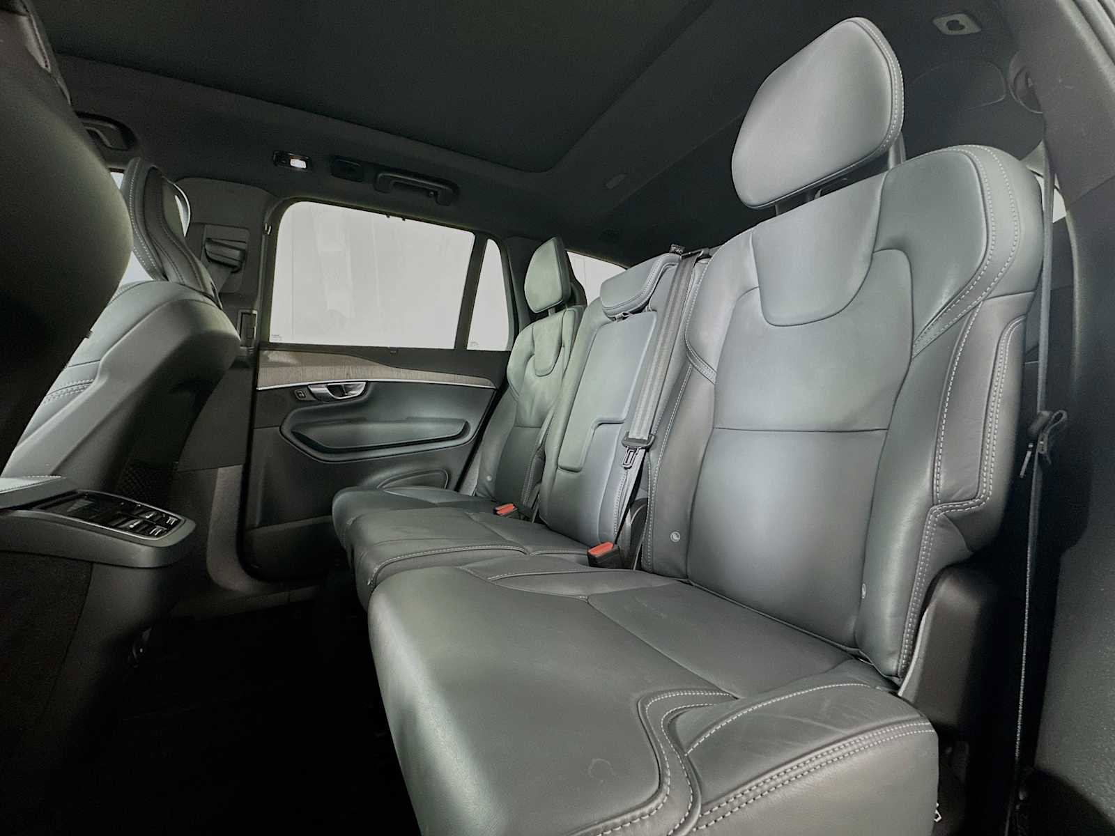 Used 2023 Volvo XC90 B6 Ultimate w/ Protection Package Premier AWD/4WD image 23