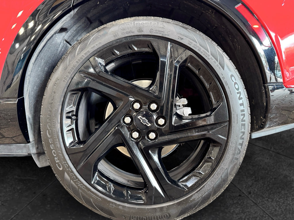 Used 2024 Chevrolet Equinox EV RS w/ LPO, Trailering Package FWD image 31