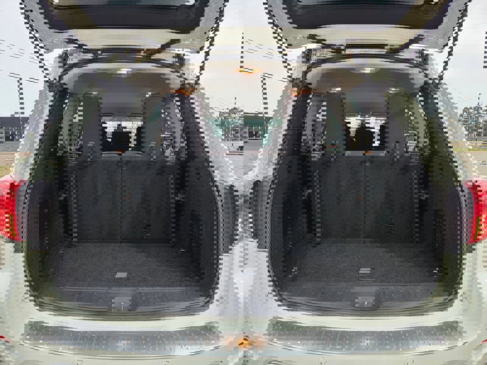 Used 2020 Nissan Pathfinder S image 31