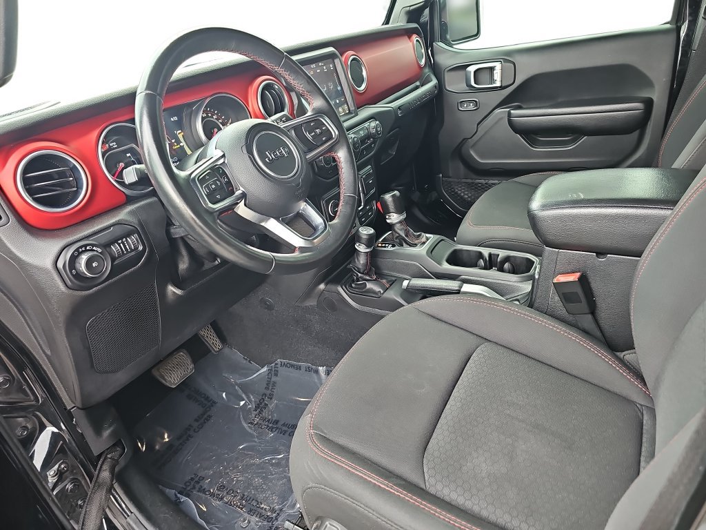 Used 2018 Jeep Wrangler Unlimited Rubicon AWD/4WD image 16