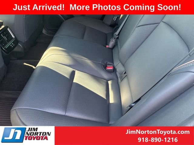 Used 2026 Toyota Crown Nightshade image 9