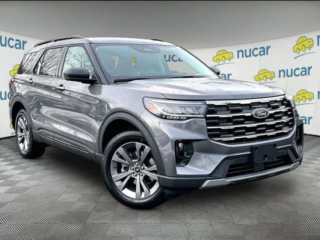 New 2026 Ford Explorer Active w/ Active Comfort Package AWD/4WD image 1