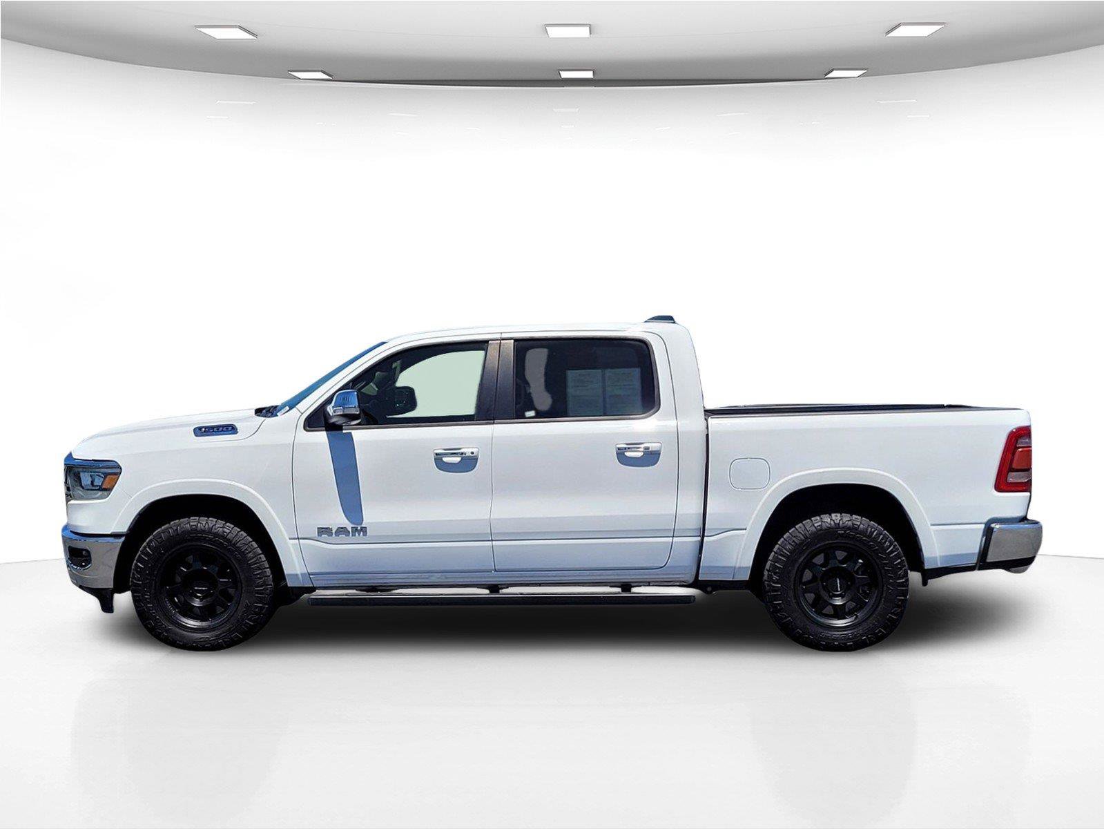 Used 2021 RAM 1500 Laramie AWD/4WD image 10
