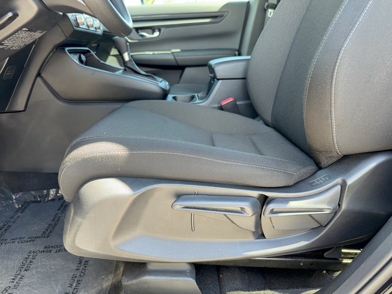 Used 2025 Honda CR-V LX image 16