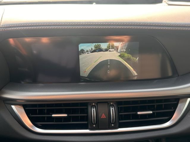 New 2025 Alfa Romeo Stelvio Sprint AWD/4WD image 18