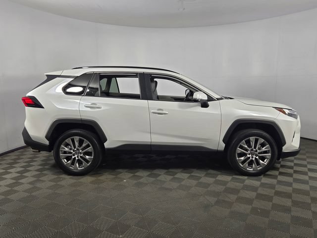 Used 2023 Toyota RAV4 XLE Premium FWD image 14