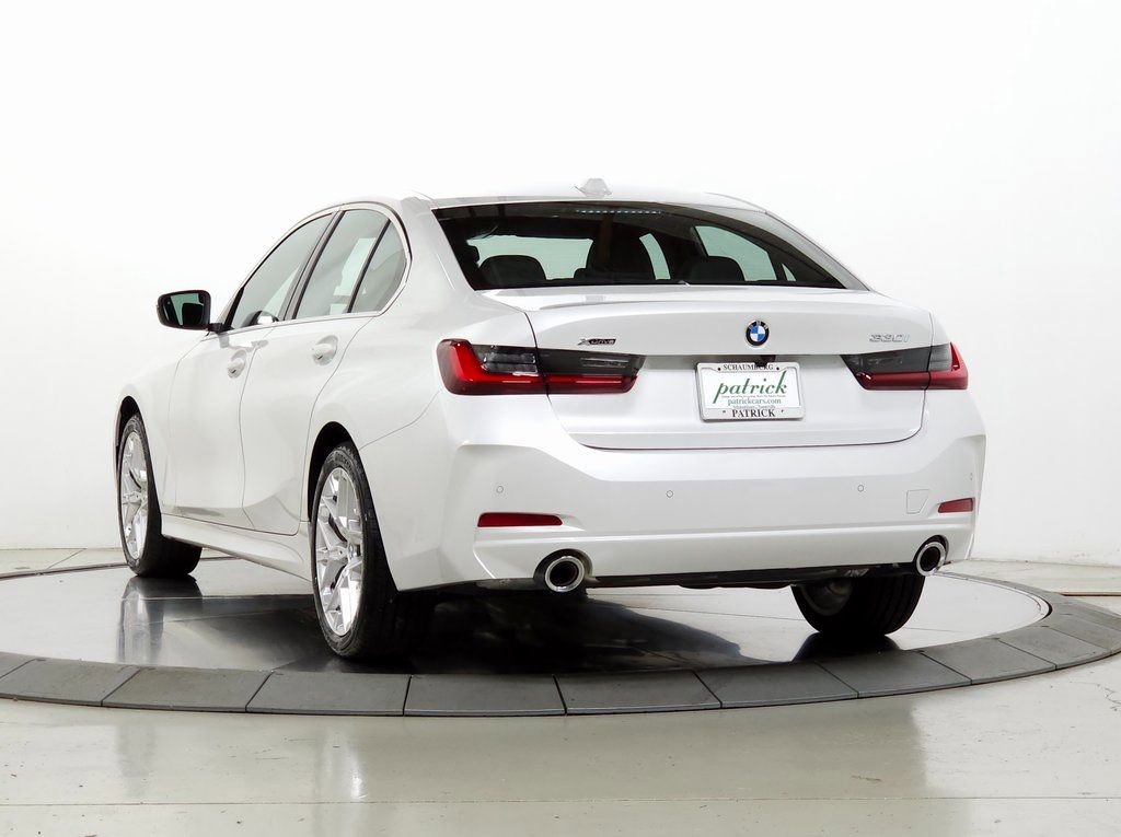 Used 2025 BMW 330i xDrive Sedan w/ Convenience Package image 6