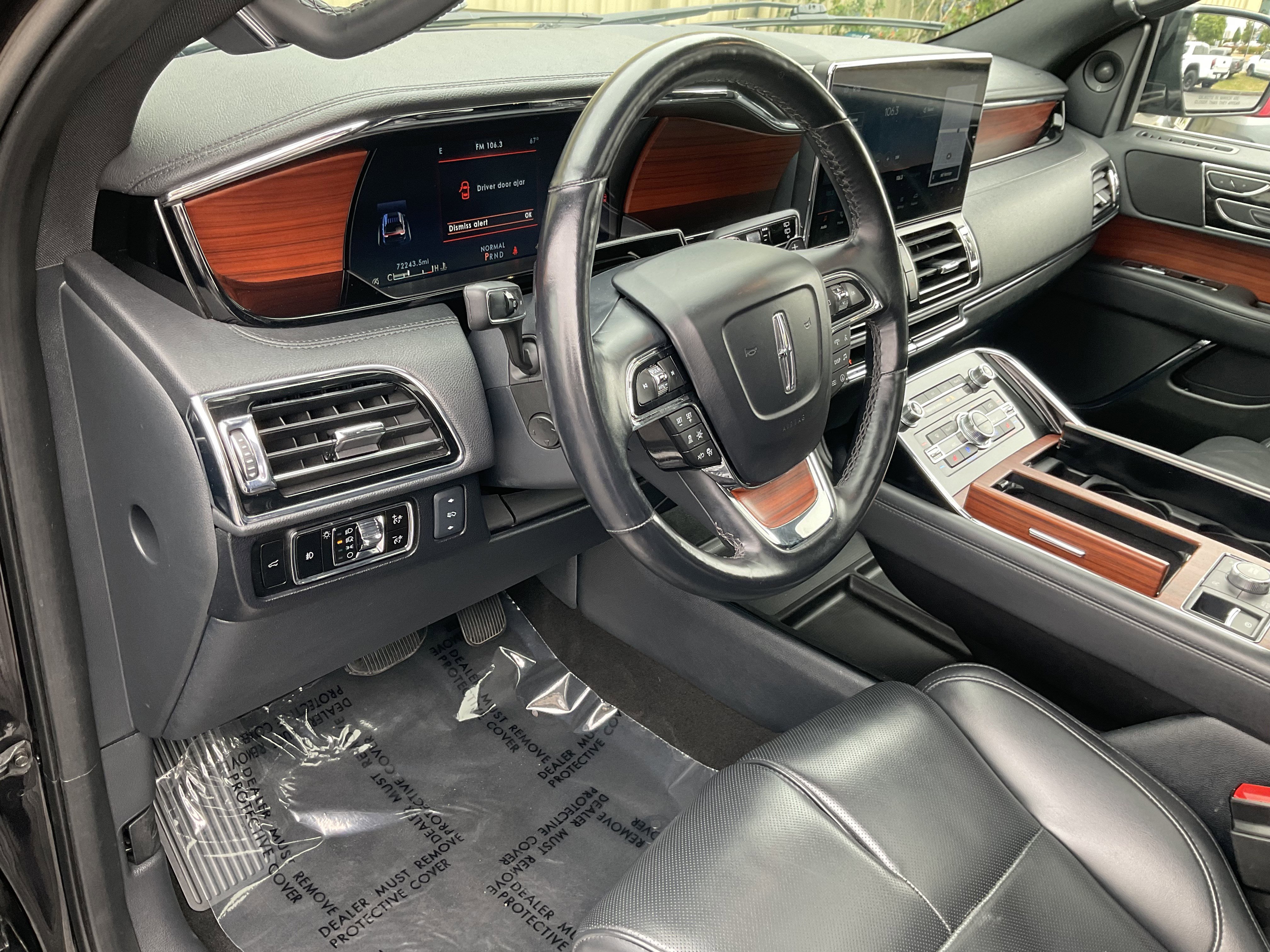 Used 2024 Lincoln Navigator L 4WD image 22