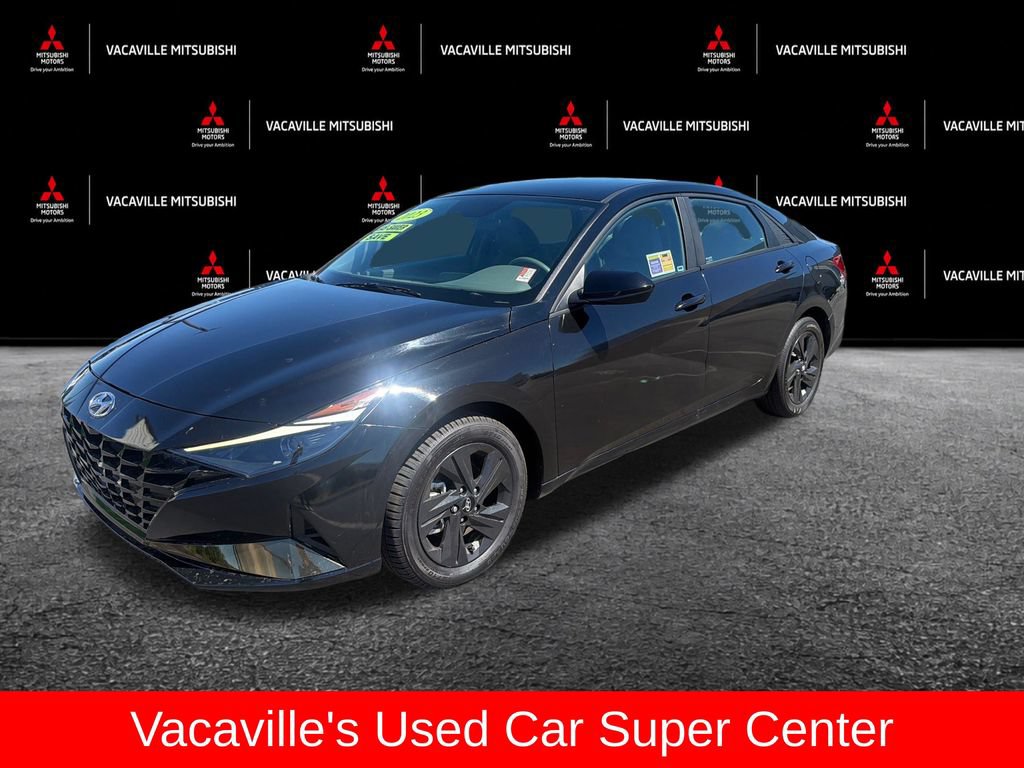 Used 2023 Hyundai Elantra Blue FWD image 1