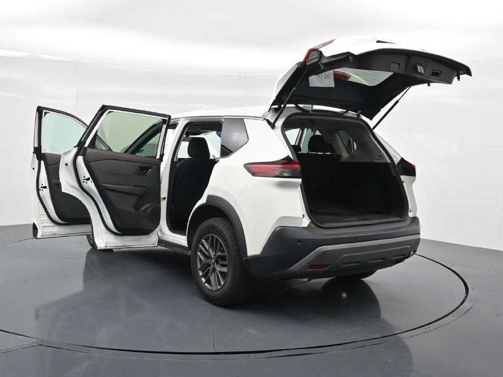 Used 2023 Nissan Rogue S FWD image 44