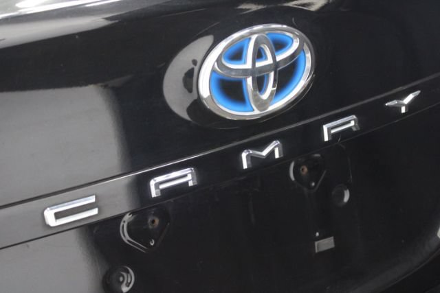 Used 2020 Toyota Camry LE w/ Fleet Convenience Package FWD image 8