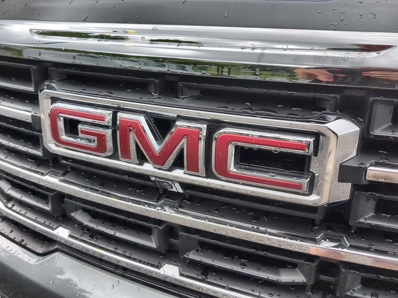 Used 2025 GMC Acadia Elevation image 31