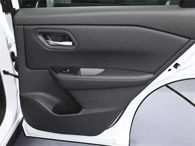 New 2026 Nissan Rogue SV image 29