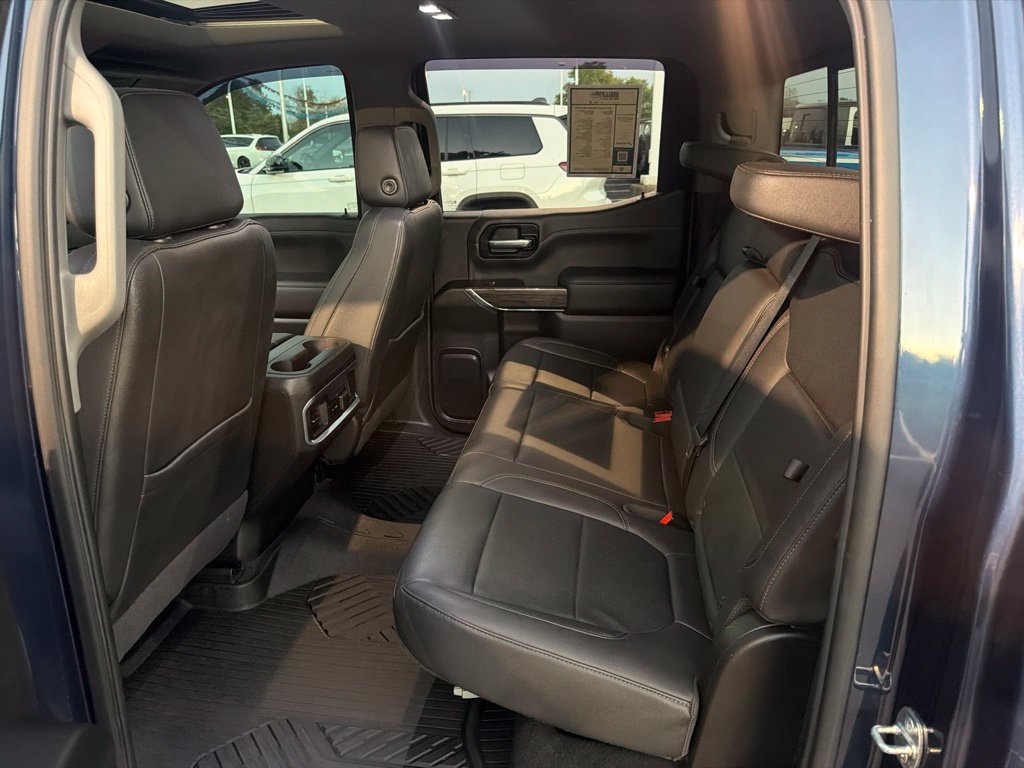 Used 2022 Chevrolet Silverado 1500 LTZ w/ LTZ Premium Package AWD/4WD image 29