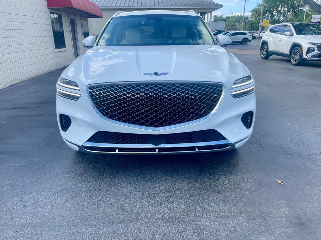 Used 2025 Genesis GV70 2.5T w/ Select Package AWD/4WD image 8