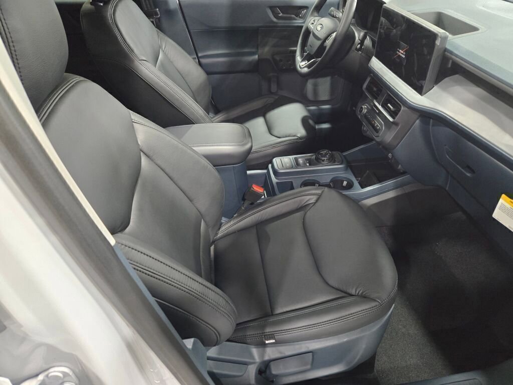 New 2025 Ford Maverick XLT w/ XLT Luxury Package image 7