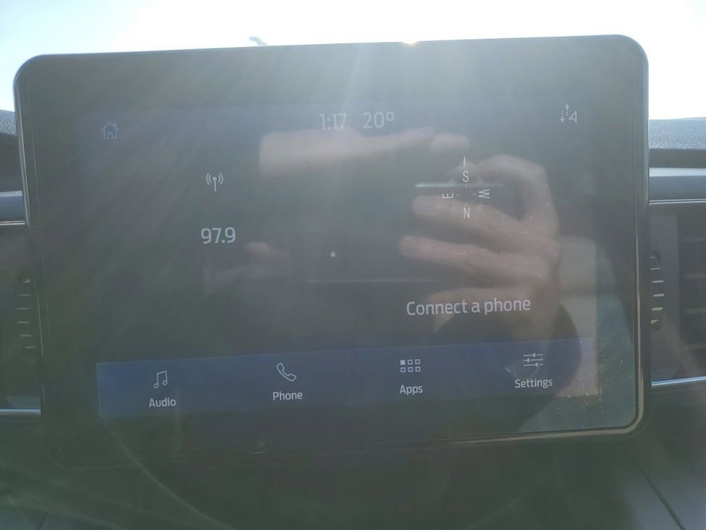 Used 2021 Ford Explorer XLT w/ Equipment Group 202A image 14