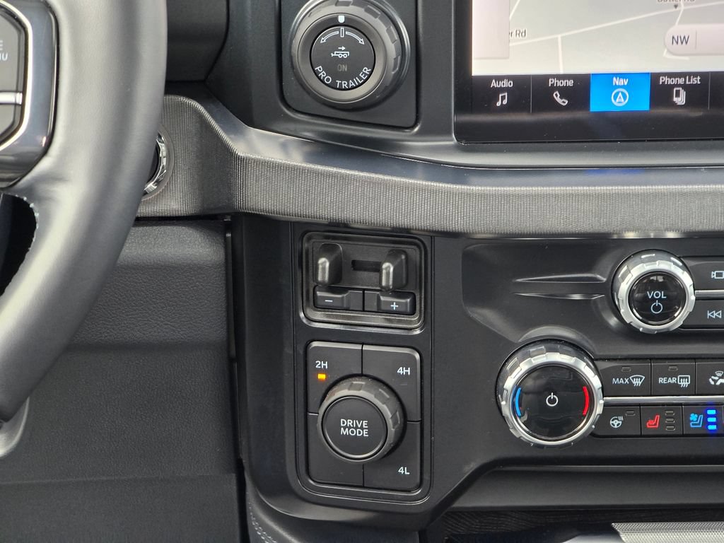 Used 2025 Ford F450 Platinum w/ FX4 Off-Road Package AWD/4WD image 20