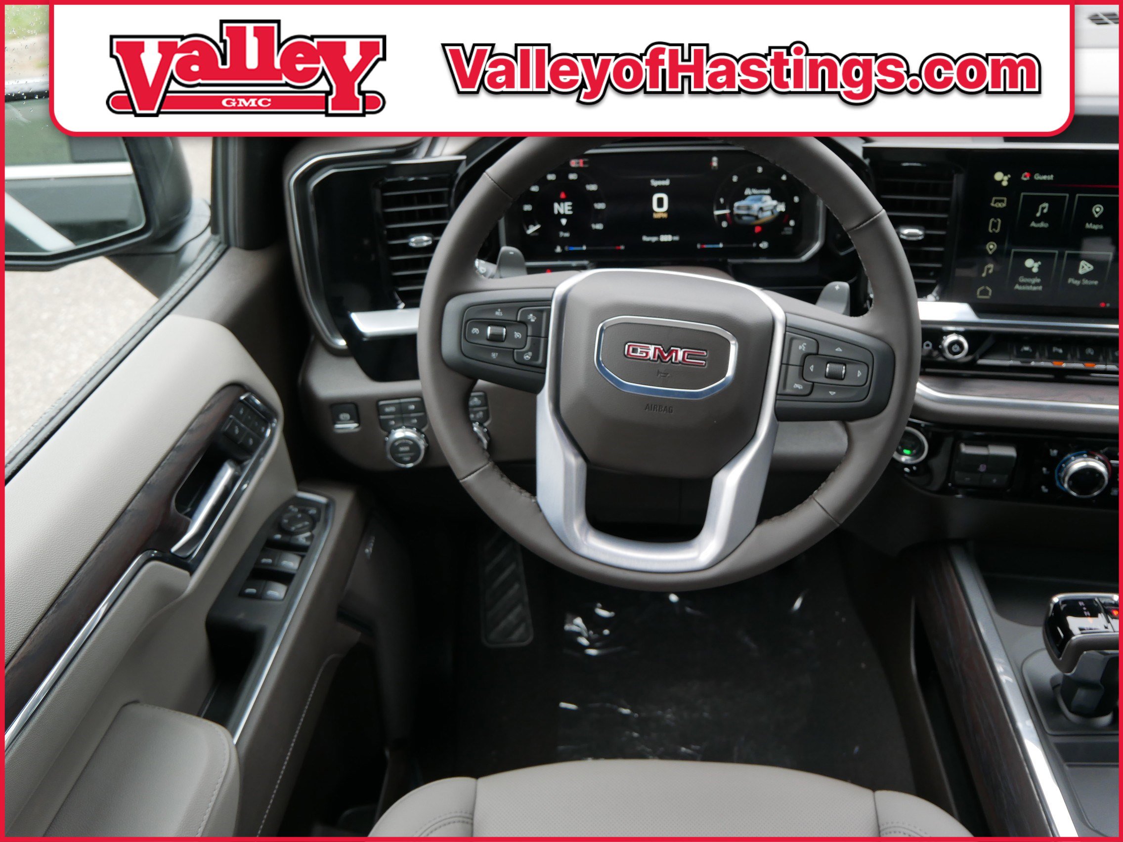 New 2026 GMC Sierra 1500 SLT w/ SLT Premium Plus Package image 9