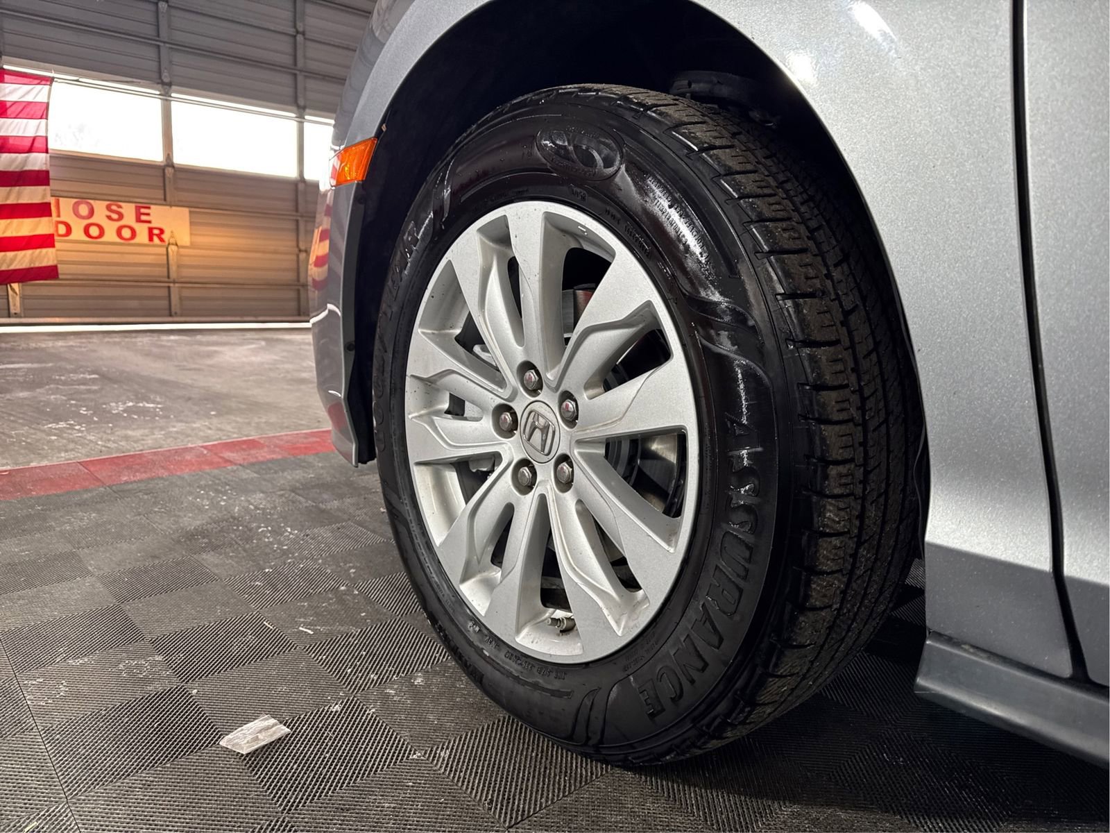 Used 2018 Honda Odyssey LX image 18