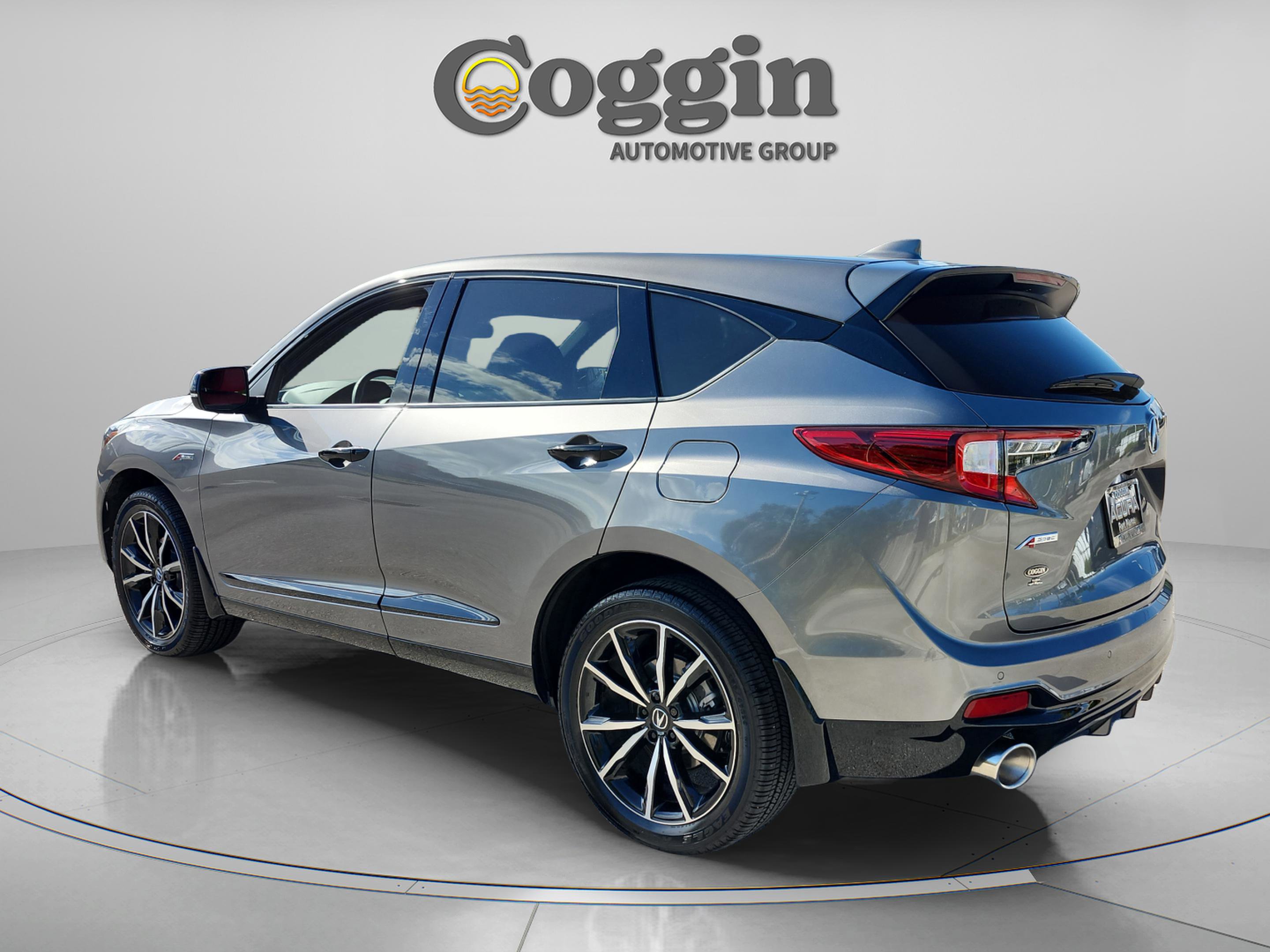 Used 2025 Acura RDX A-Spec image 3