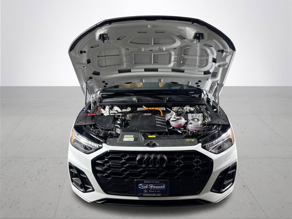 Used 2023 Audi Q5 e Prestige w/ Prestige Package image 23