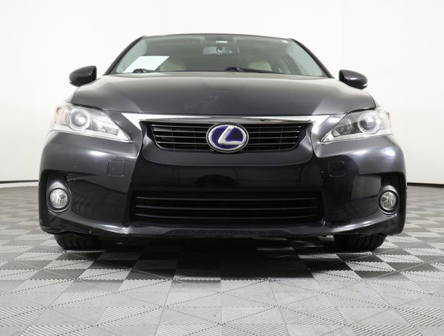 Used 2012 Lexus CT 200h Premium image 2