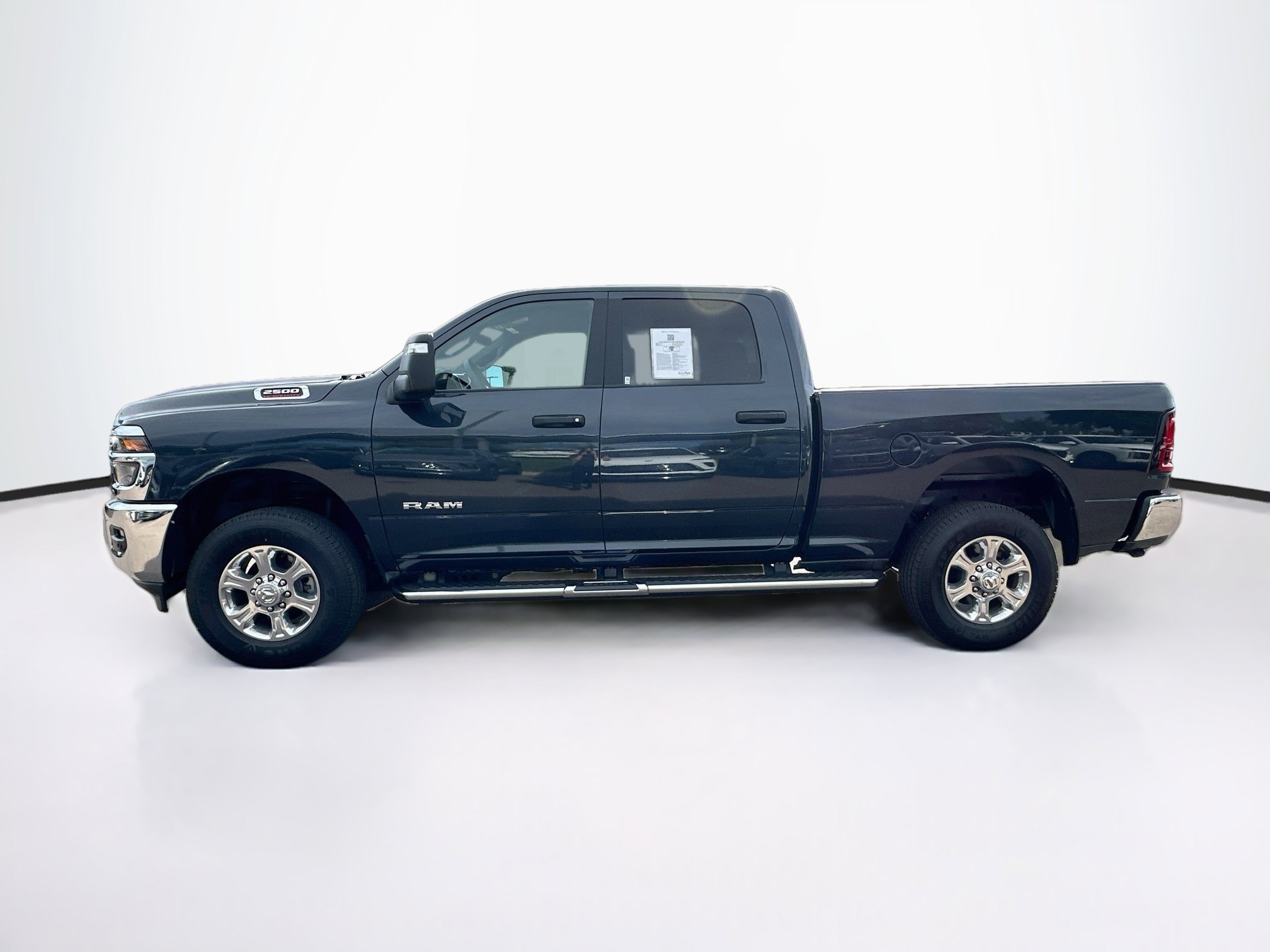Used 2026 RAM 2500 Big Horn AWD/4WD image 4