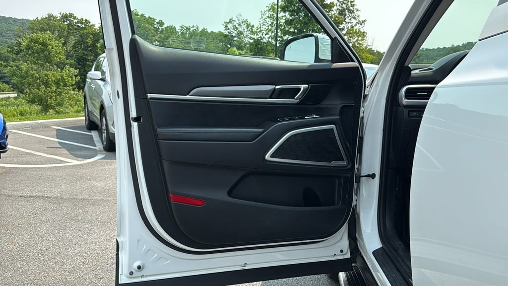 Used 2021 Kia Telluride S AWD/4WD image 11