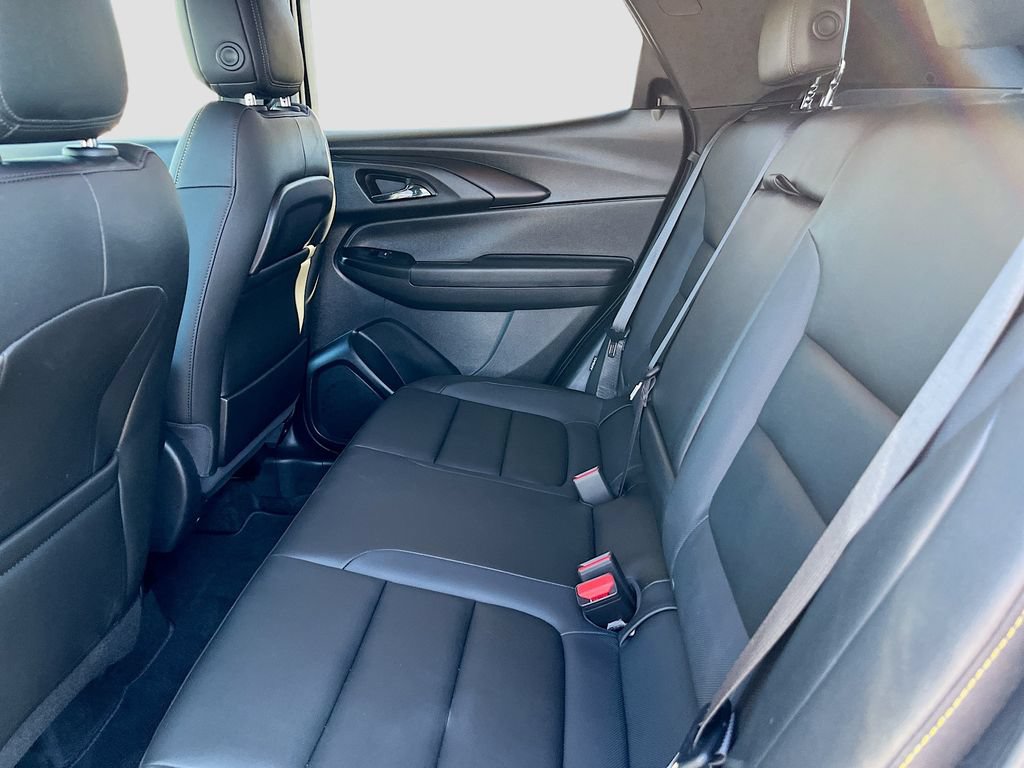 Used 2025 Chevrolet TrailBlazer ACTIV w/ Convenience Package FWD image 23