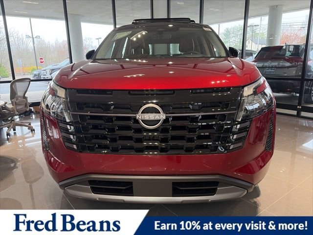 New 2026 Nissan Pathfinder Platinum image 2