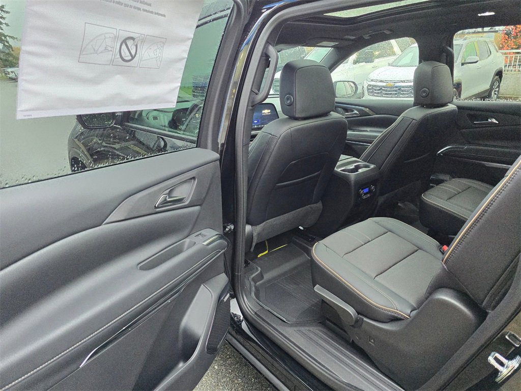 New 2026 Chevrolet Traverse High Country w/ LPO, Floor Liner Package image 16