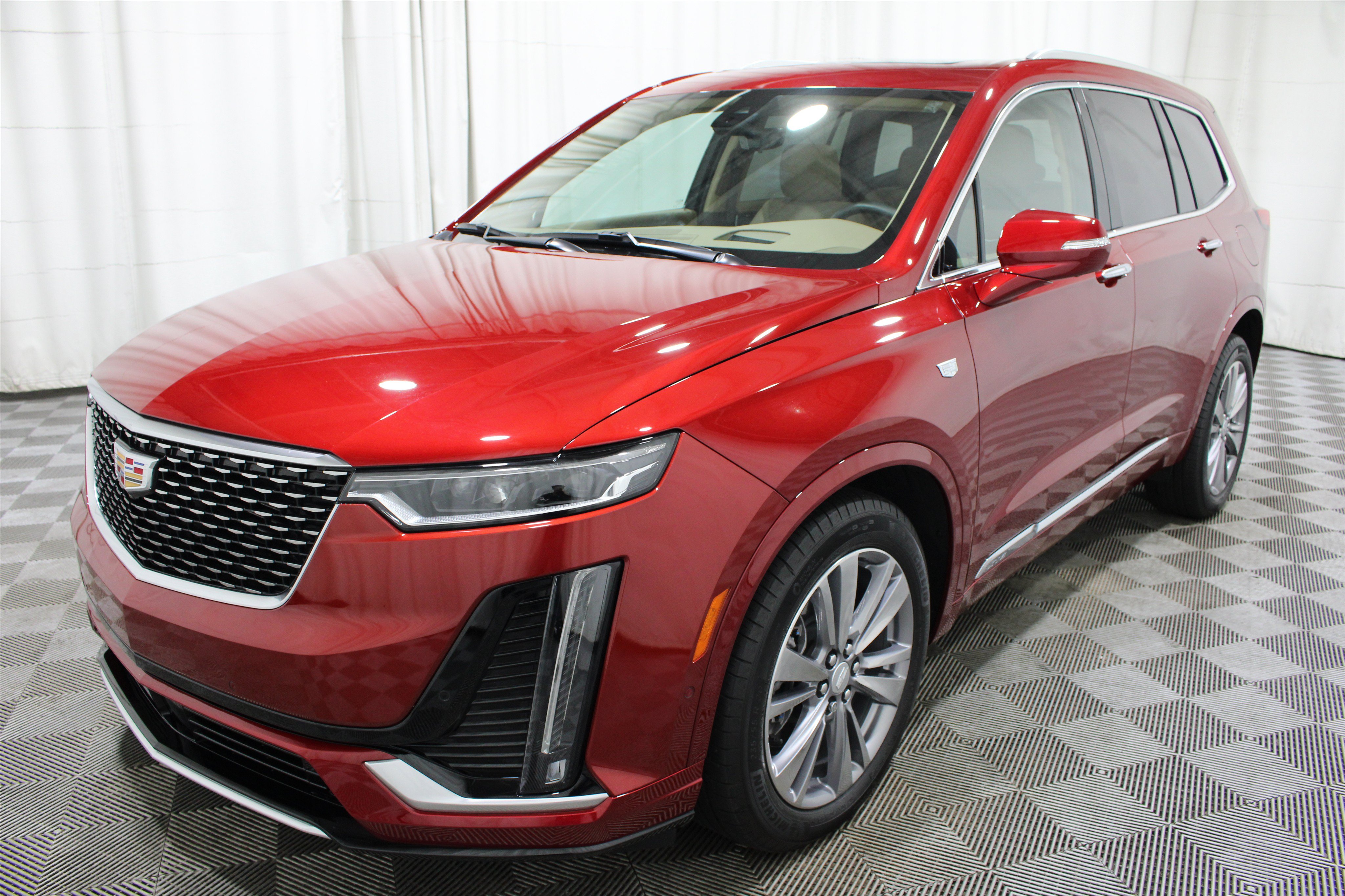 Certified 2025 Cadillac XT6 Premium Luxury w/ Platinum Package AWD/4WD image 40