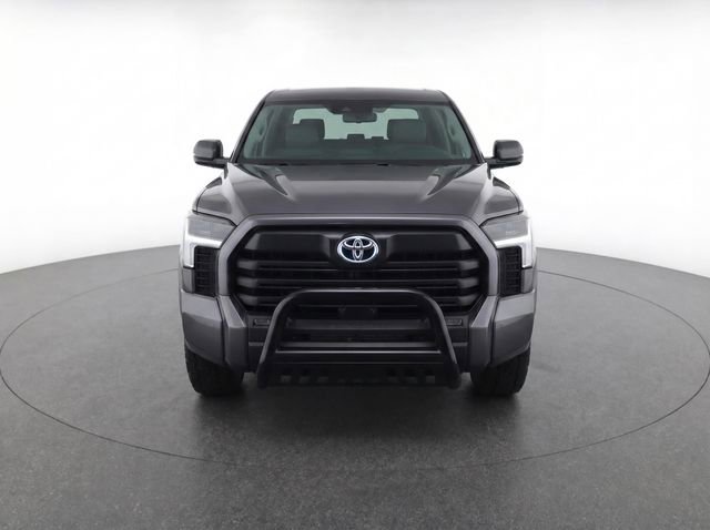 Used 2023 Toyota Tundra SR5 w/ SR5 Convenience Package image 5