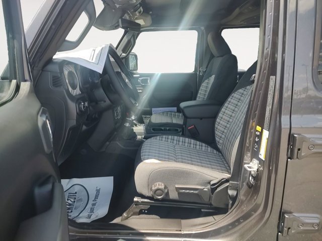 New 2026 Jeep Gladiator Sport AWD/4WD image 9