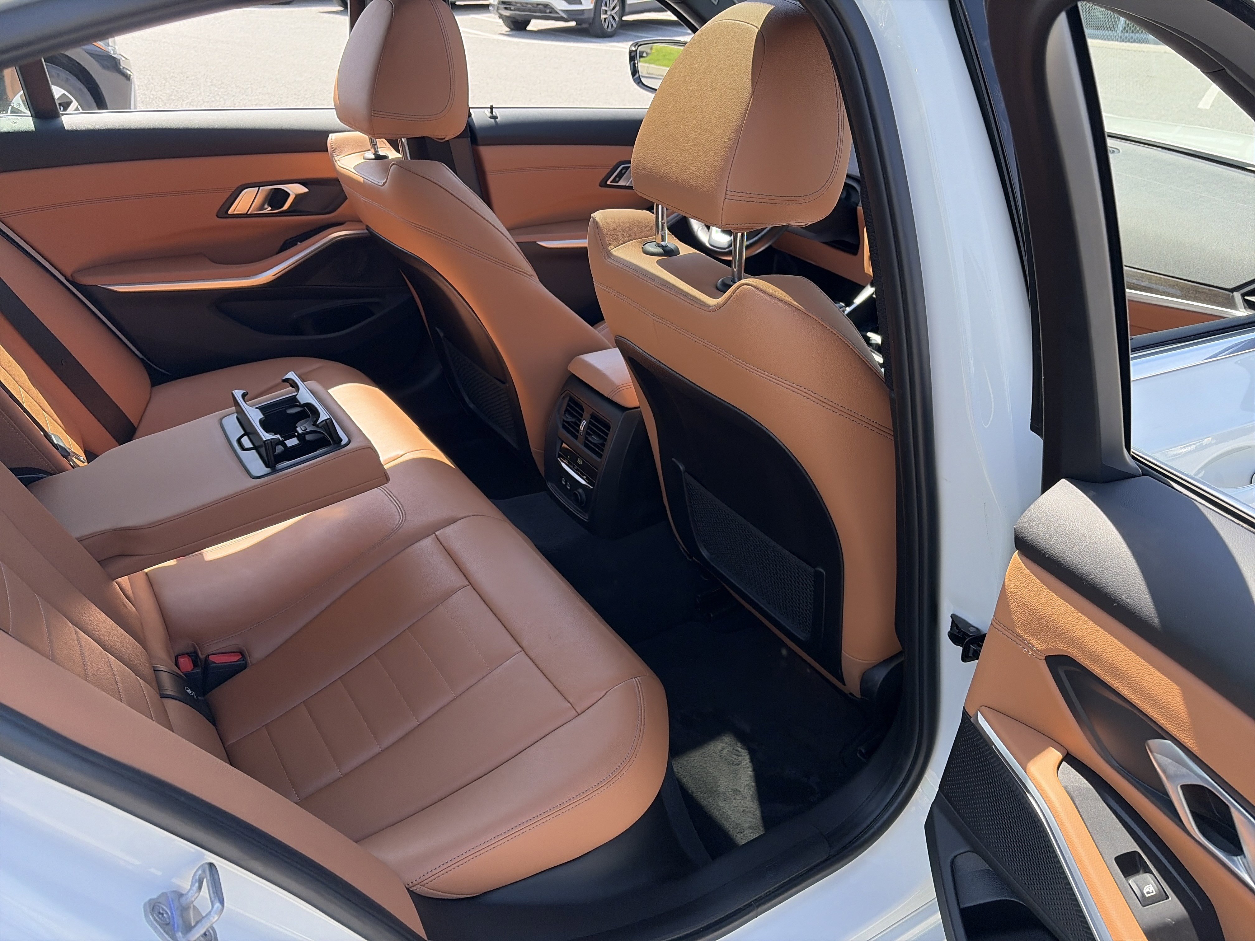 Used 2020 BMW 330i xDrive Sedan w/ Convenience Package image 34