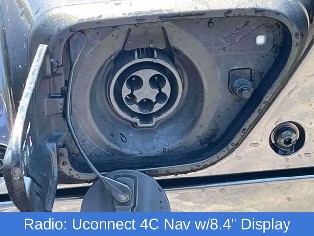 Used 2023 Jeep Wrangler Unlimited image 13