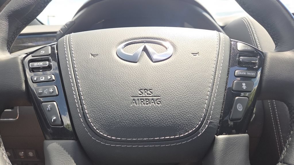 Used 2021 INFINITI QX80 Sensory w/ Cargo Package AWD/4WD image 17